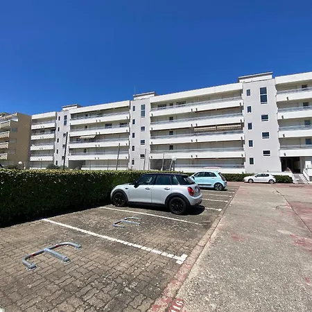 T3 A Avec Acces Et Parking - Fr-1-374-241 아파트